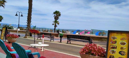 Fenicia Restaurant & Lounge